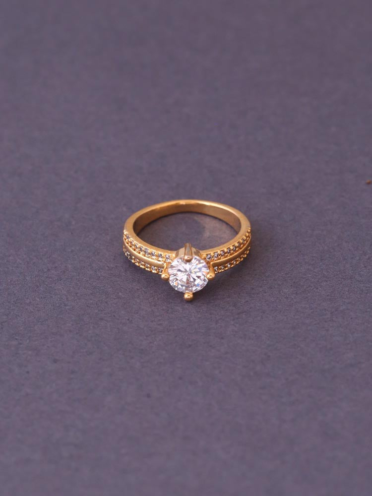 Golden Madhuri Zirconia Ring