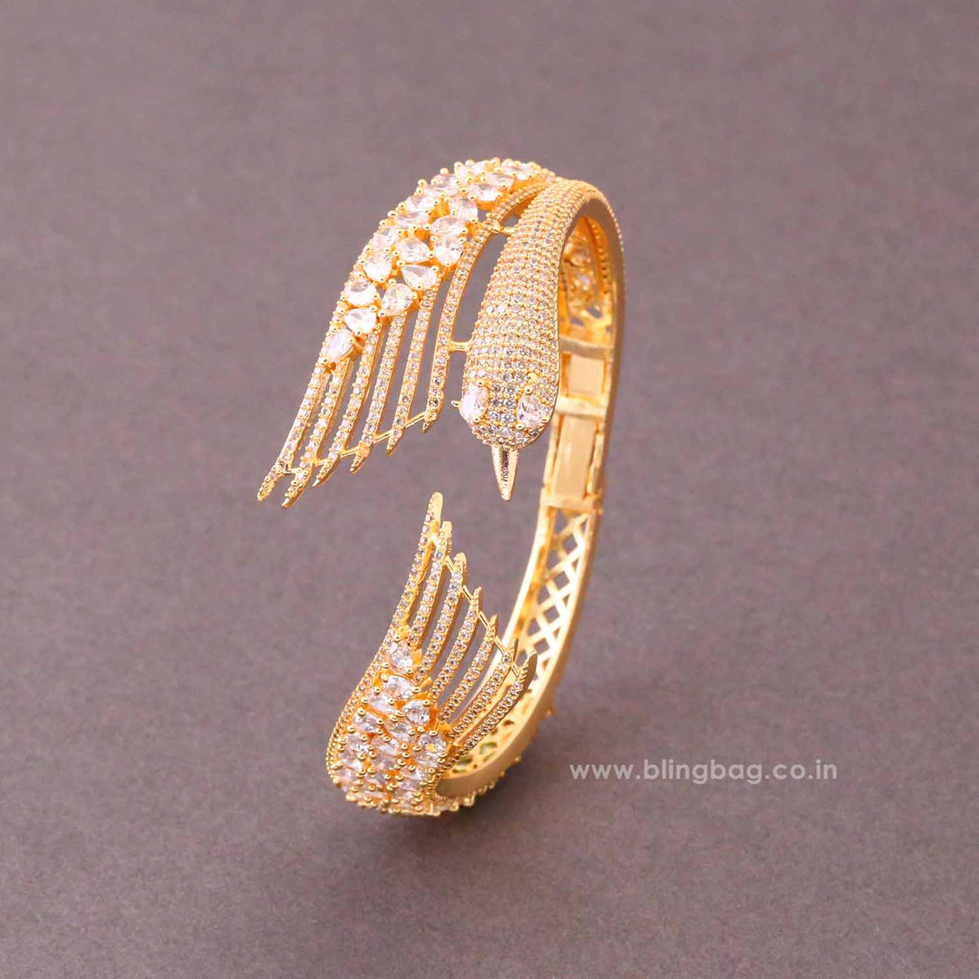 Golden Magnolia Zirconia Bracelet