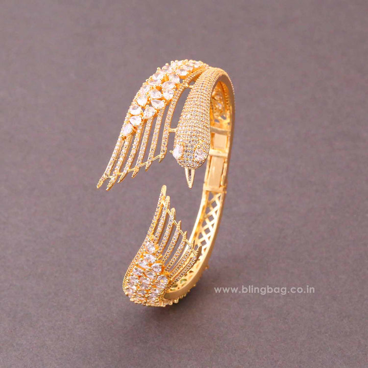 Golden Magnolia Zirconia Bracelet