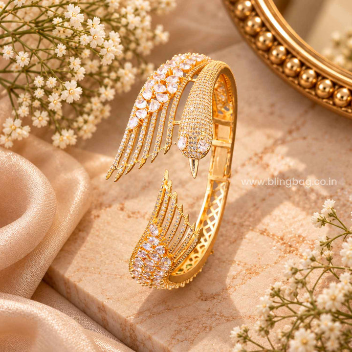 Golden Magnolia Zirconia Bracelet