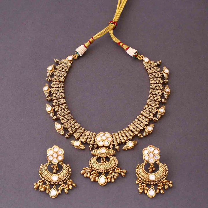 Golden Malavika Antique Rajwadi Set