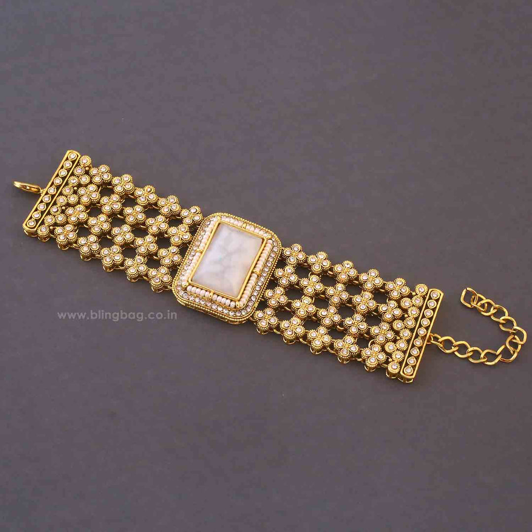 Golden Manasi Bracelet