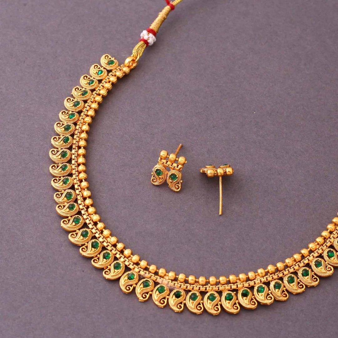 Golden Manjula Antique Jewellery Set - New Arrival