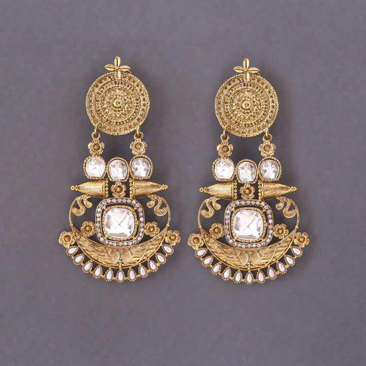 Golden Manyata Chaandbalis