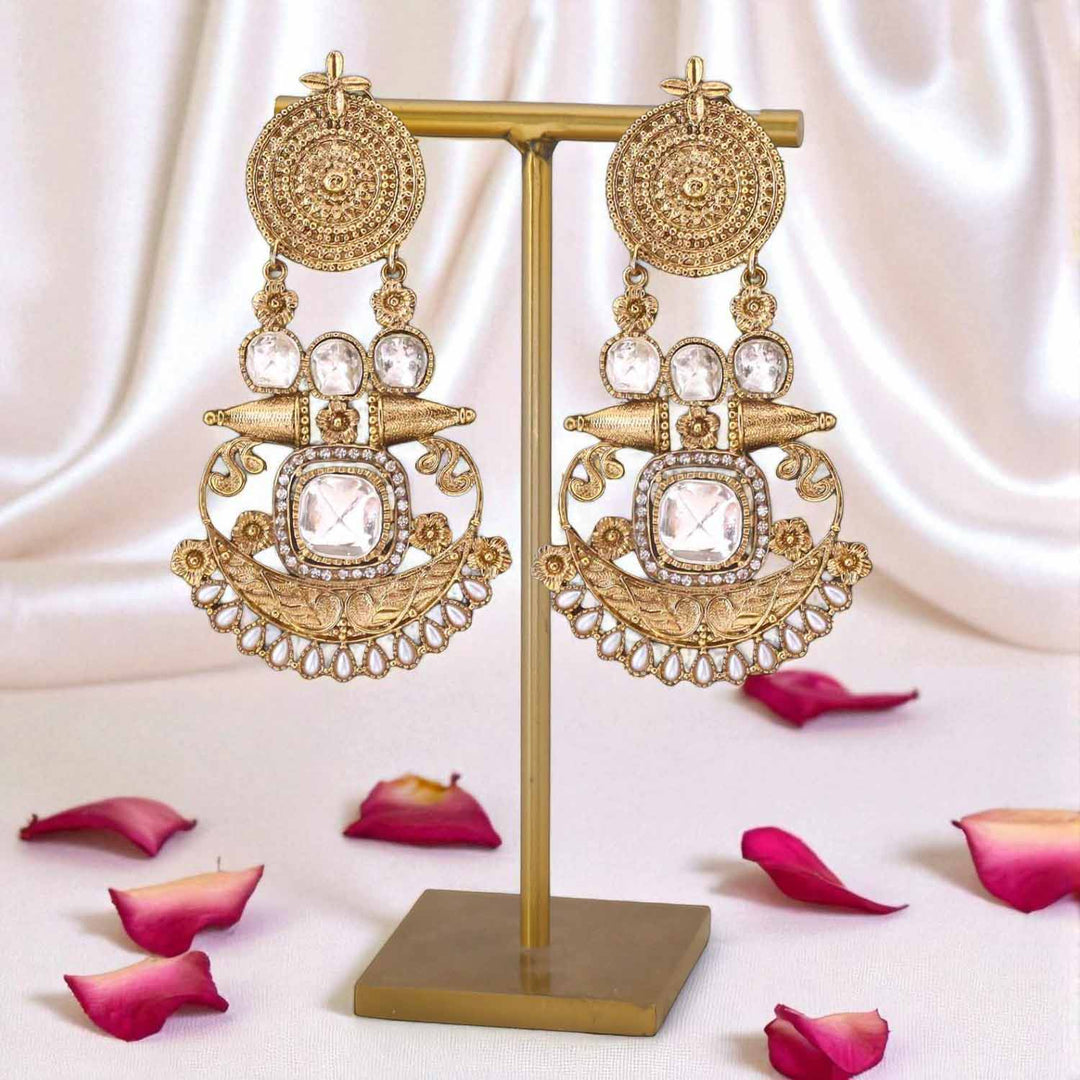 Golden Manyata Chaandbalis