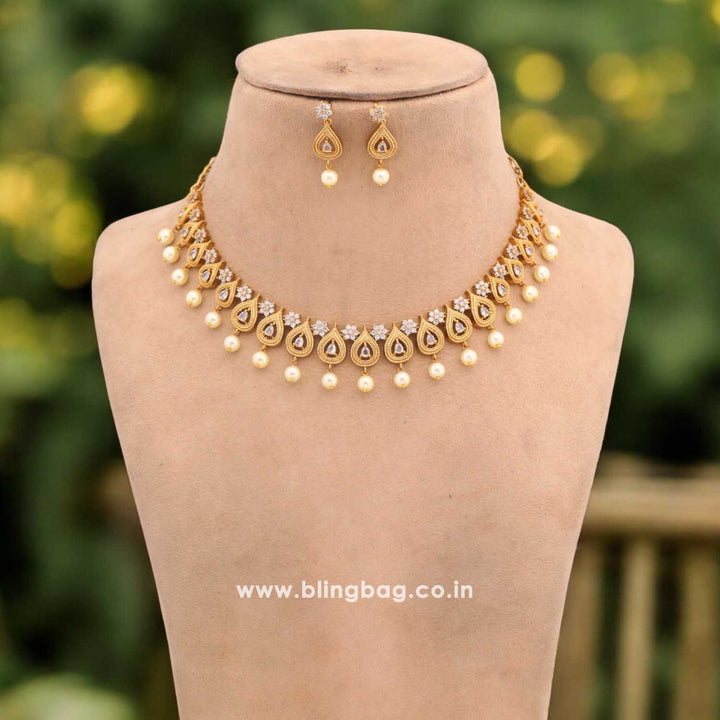 Golden Mayureshwar Antique Jewellery Set - New Arrival