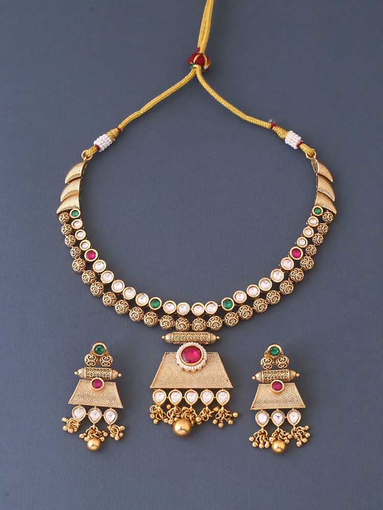 Golden Meenakari Rajwadi Set