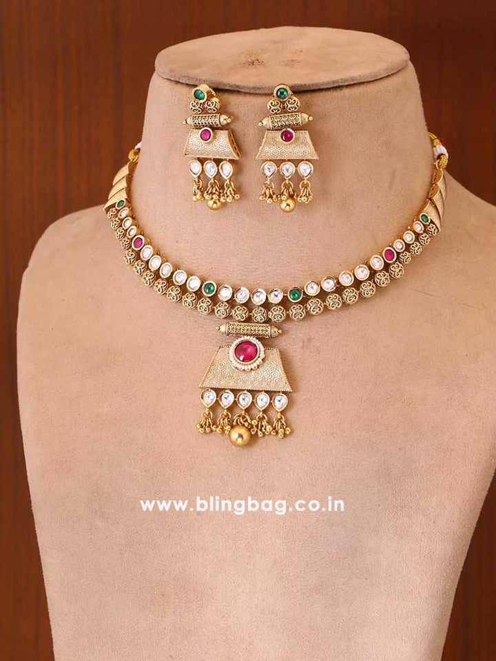 Golden Meenakari Rajwadi Set