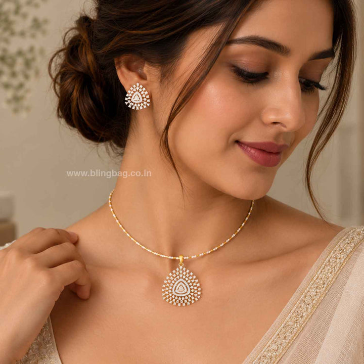 Golden Meher Pendant Set