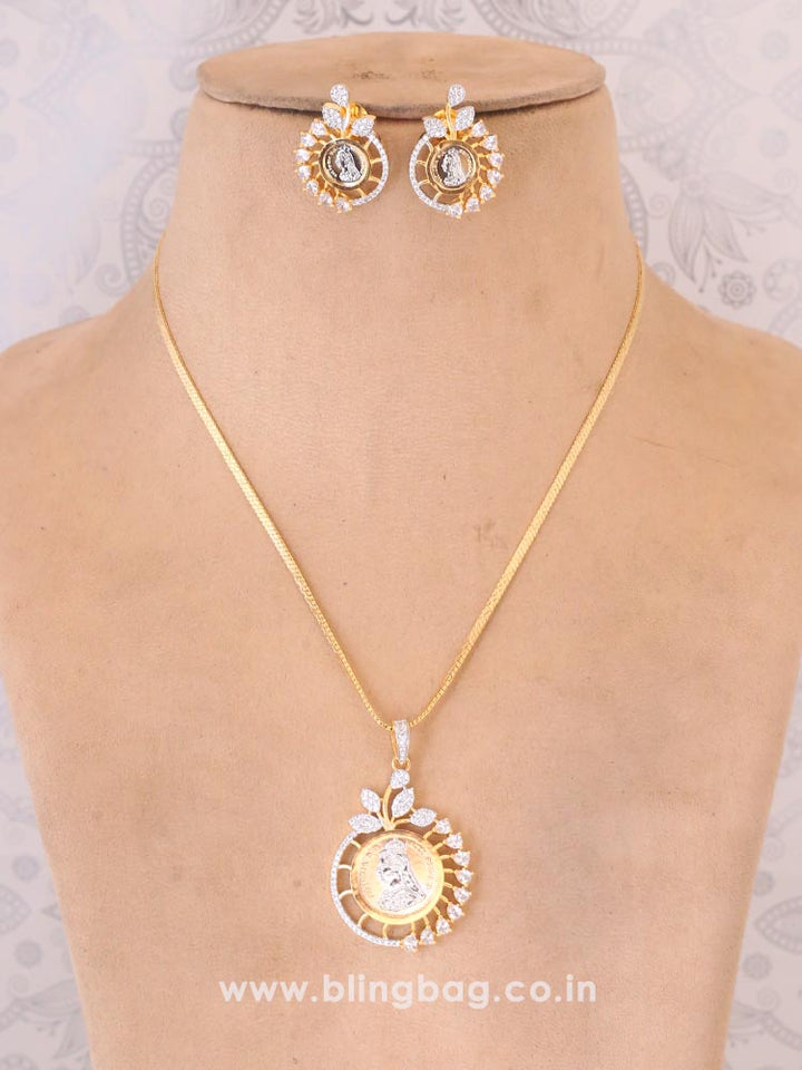 Golden Meriad Pendant Set