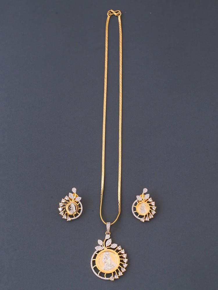 Golden Meriad Pendant Set