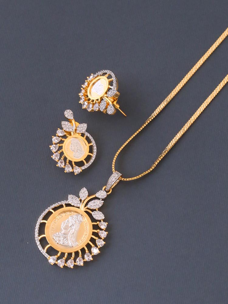Golden Meriad Pendant Set