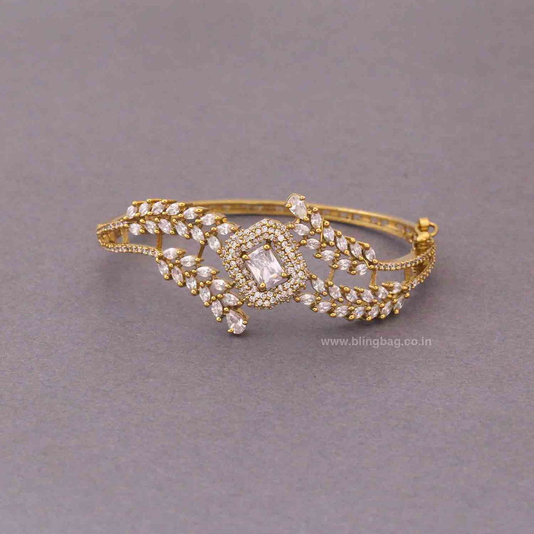 Golden Miae Victorian Bracelet