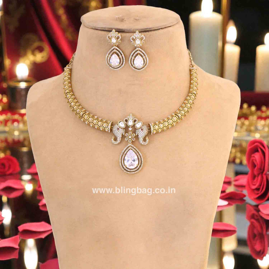 Golden Mili Victorian Jewellery Set - New Arrival