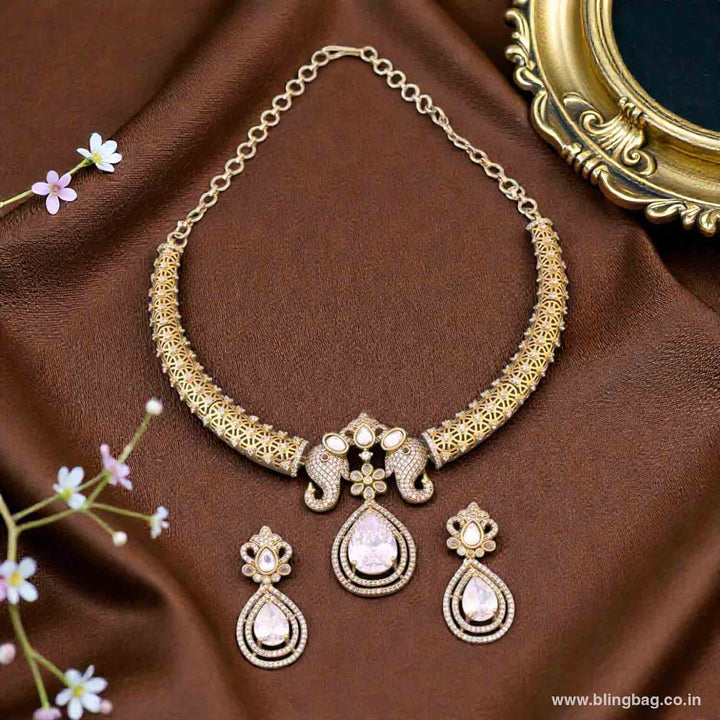 Golden Mili Victorian Jewellery Set - New Arrival