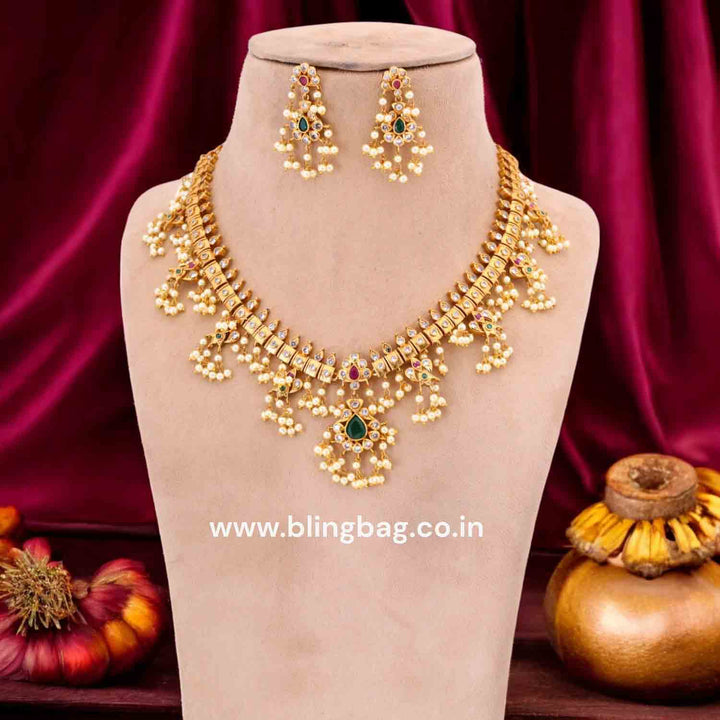 Golden Mini Yansi Antique Jewellery Set