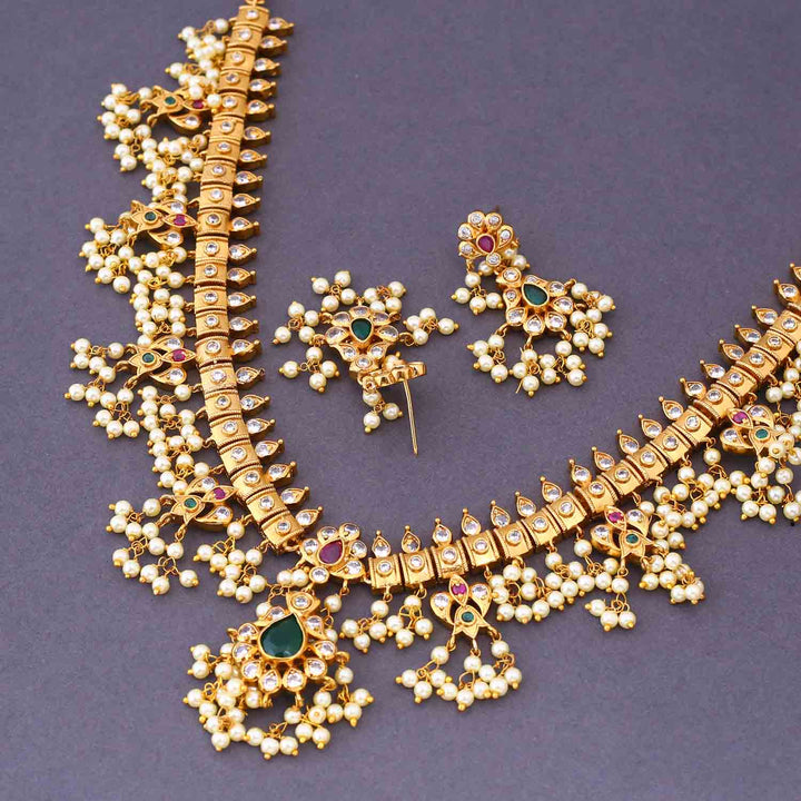 Golden Mini Yansi Antique Jewellery Set