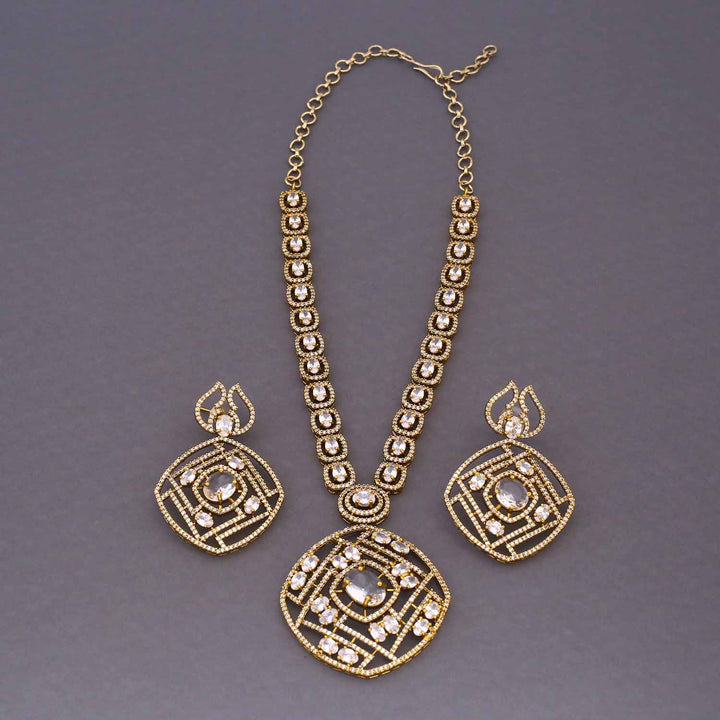 Golden Miraal Victorian Jewellery Set - New Arrival