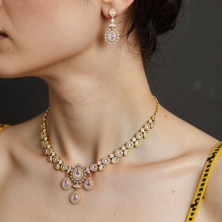 Golden Miratta Victorian Jewellery Set - New Arrival