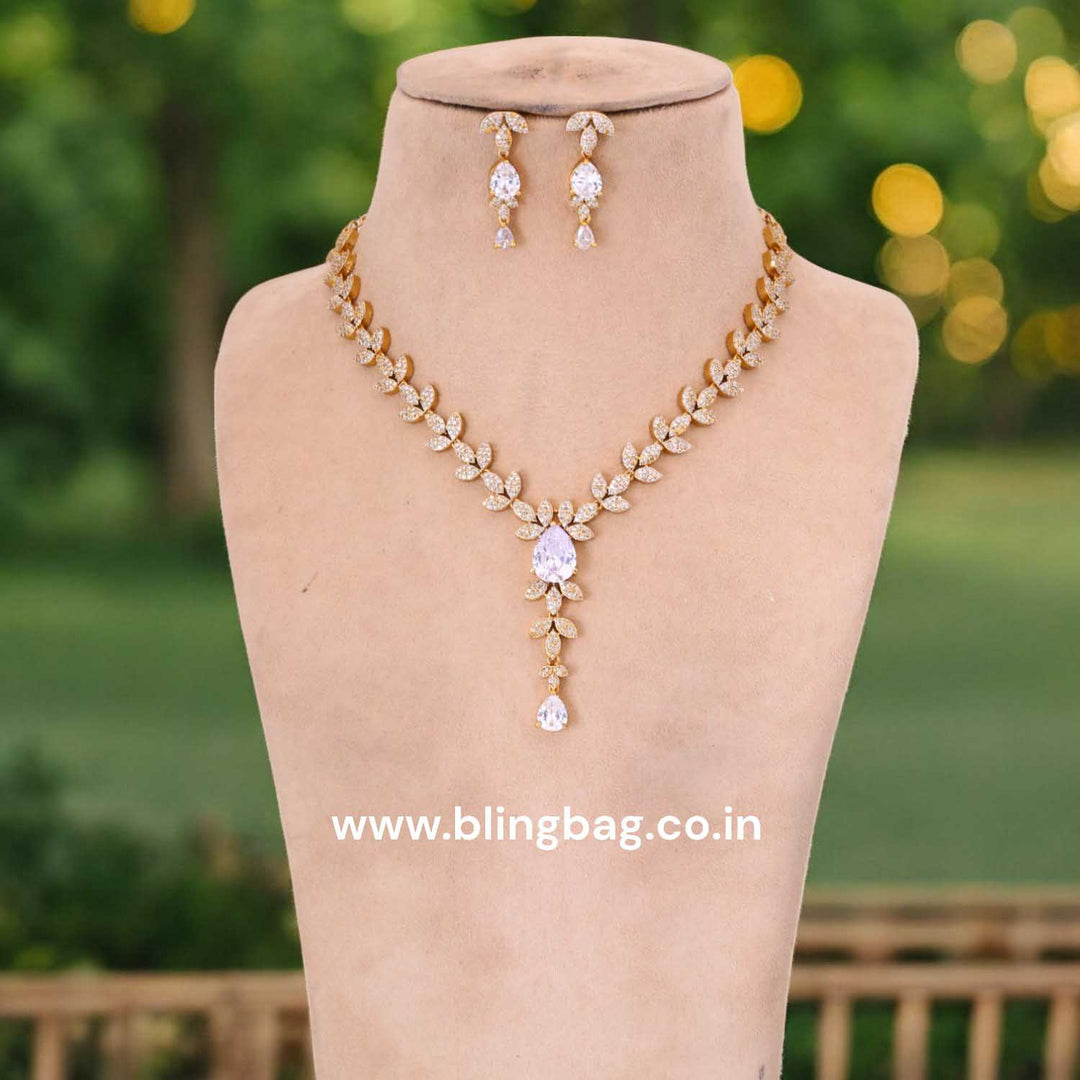 Golden Mirjana Victorian Jewellery Set - New Arrival