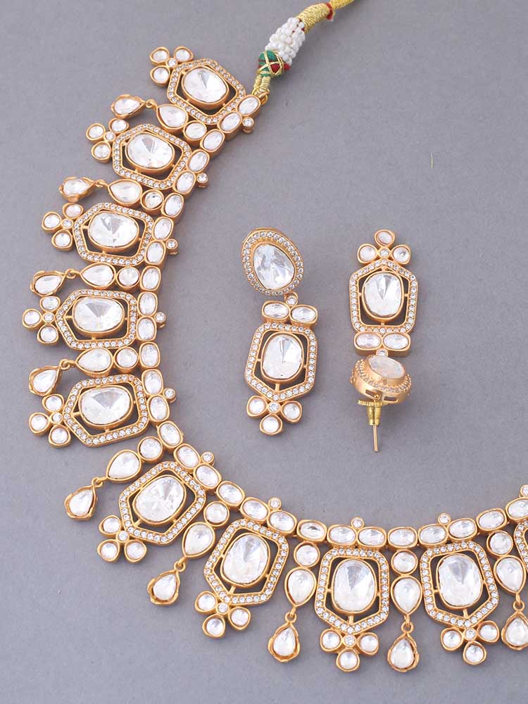 Golden Mishika Jewellery Set