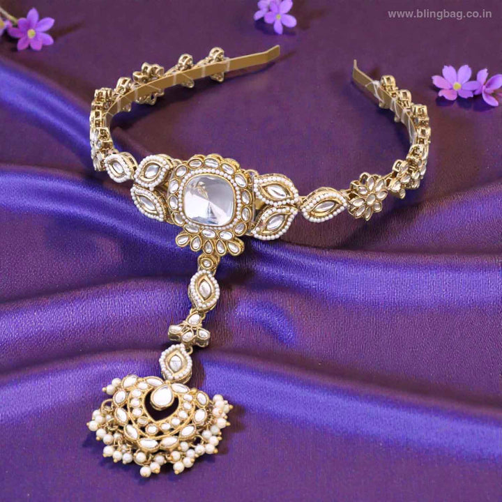 Golden Mohishree Hairband With Tikka