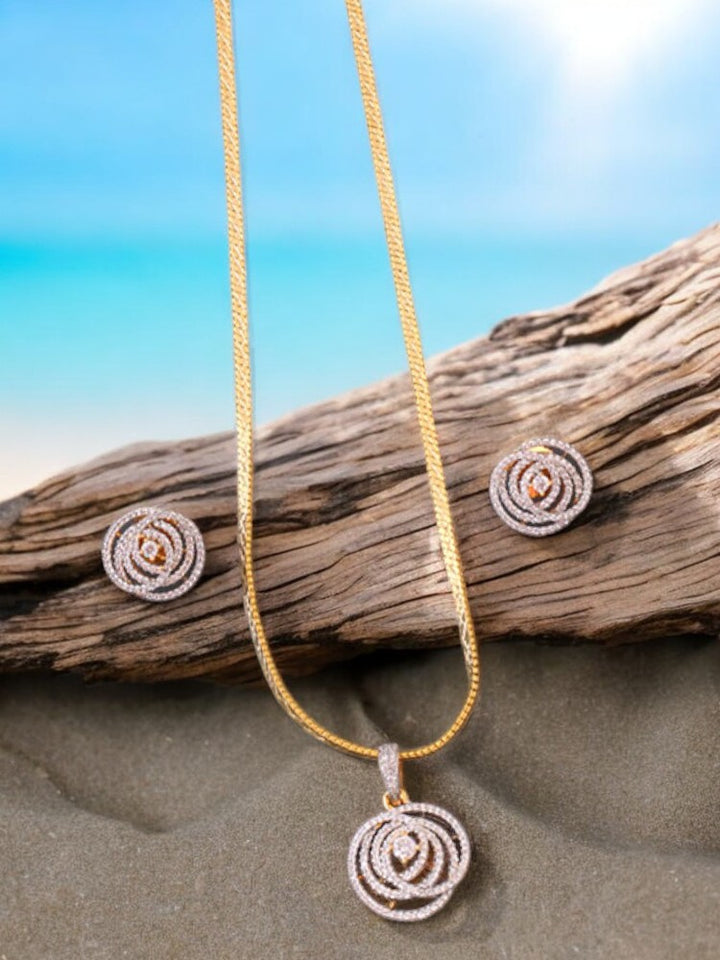 Golden Molly Pendant Set