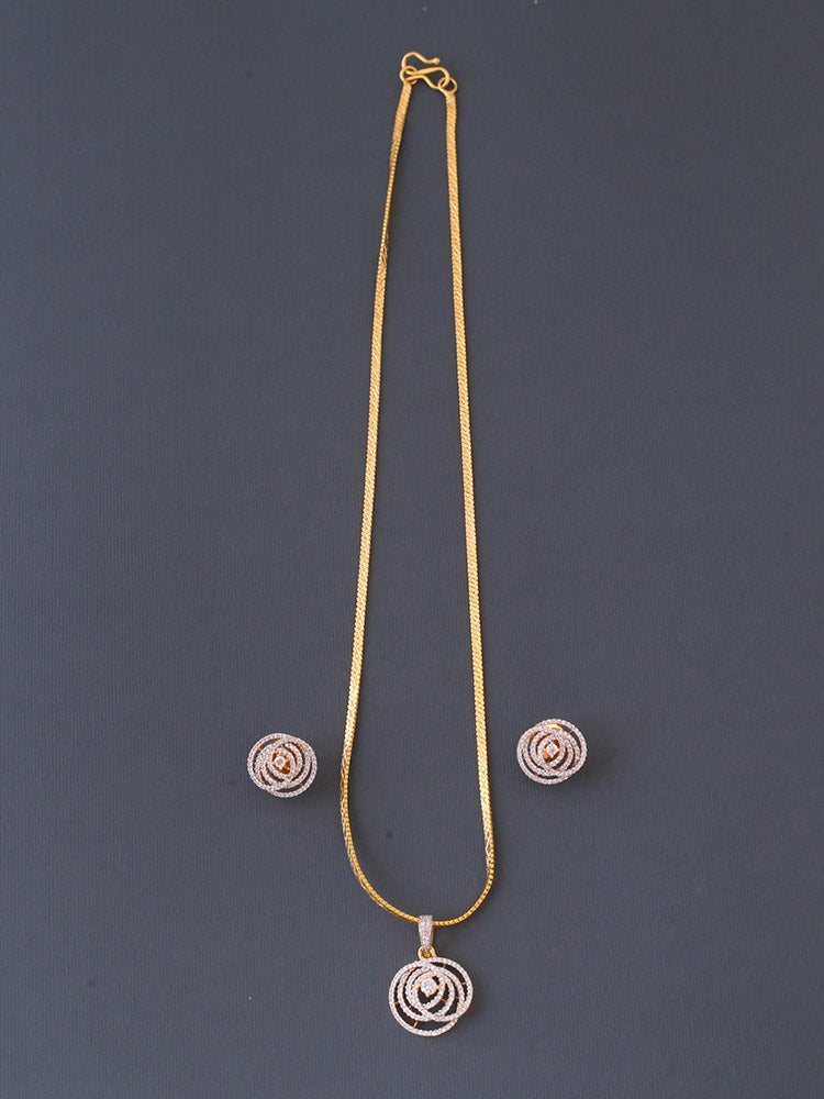 Golden Molly Pendant Set