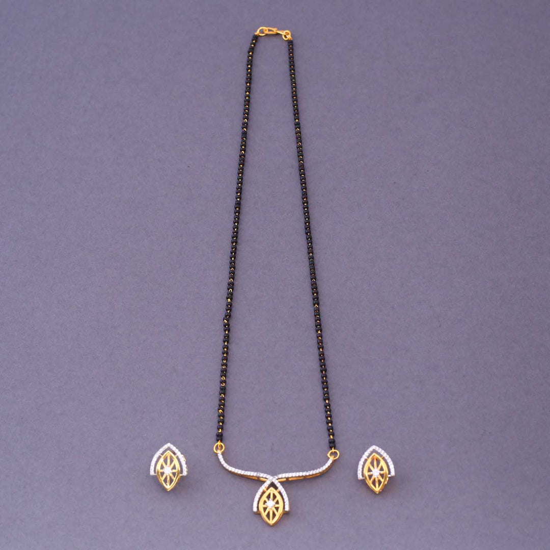Golden Morina Mangalsutra Set