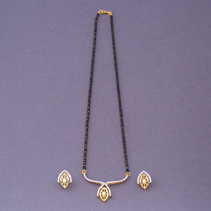 Golden Morina Mangalsutra Set