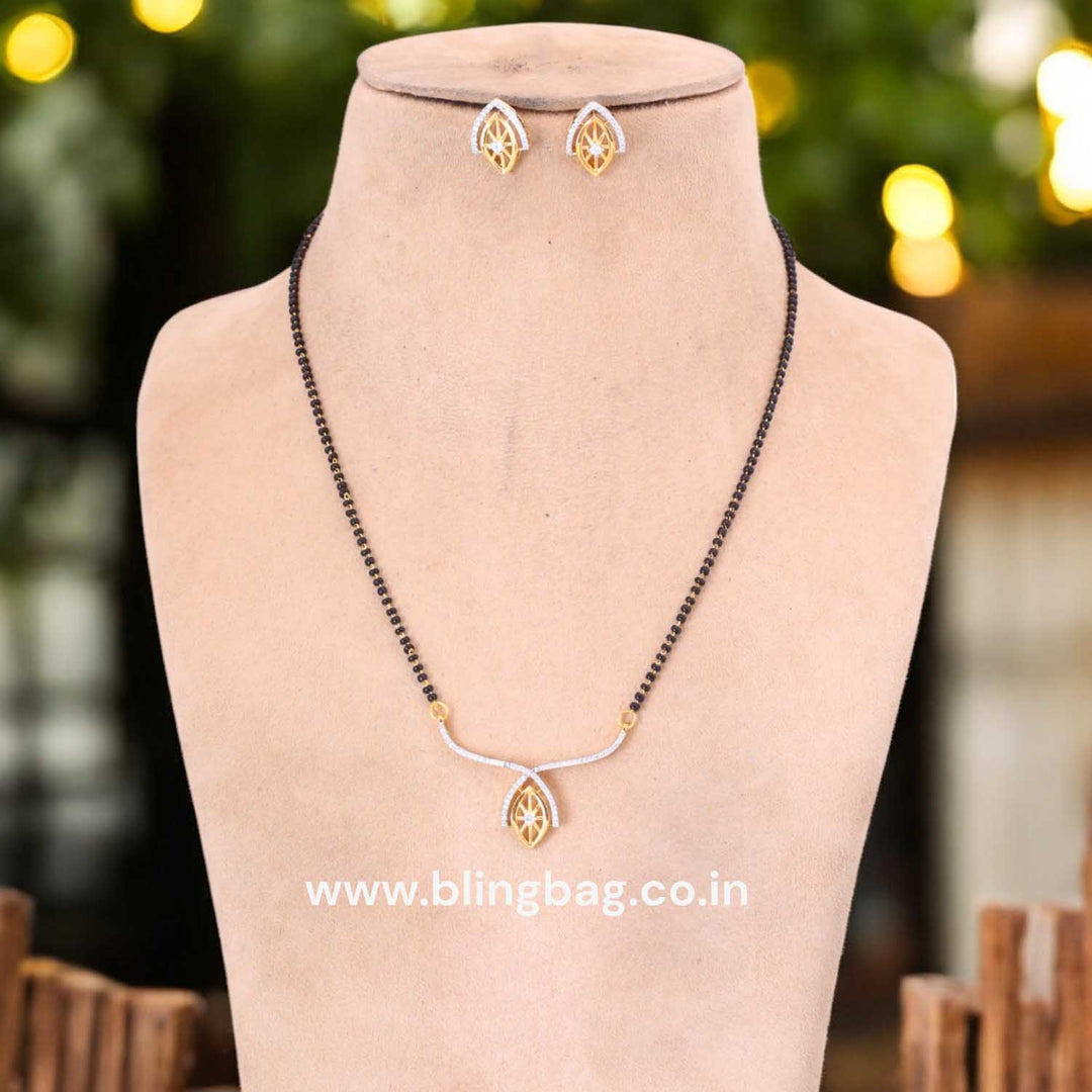Golden Morina Mangalsutra Set