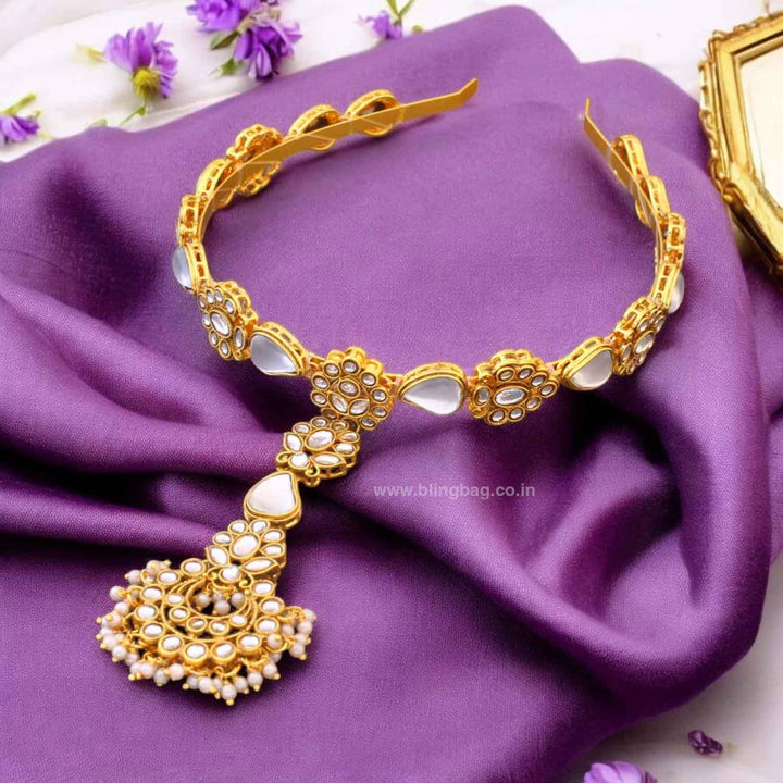 Golden Mourta Hairband With Tikka