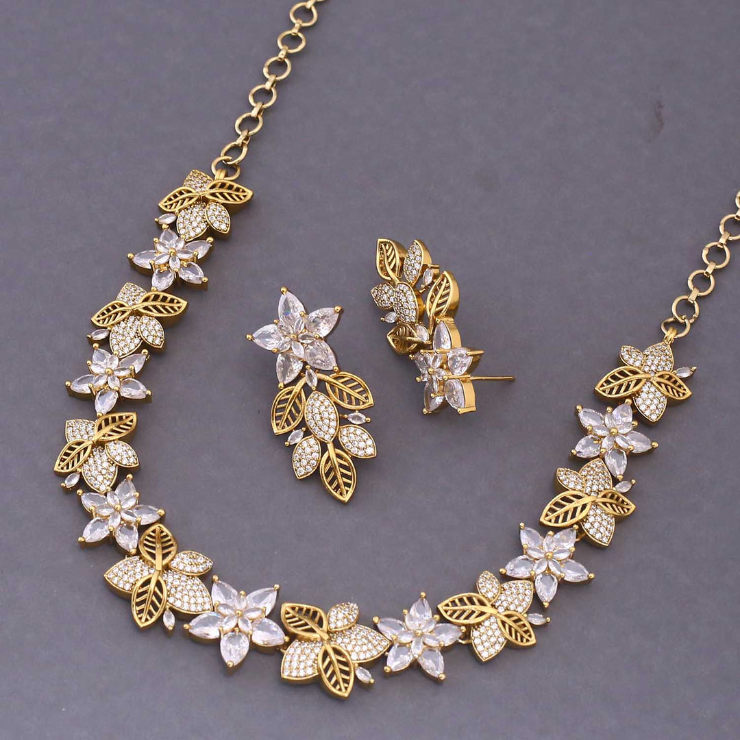 Golden Municca Victorian Jewellery Set - New Arrival