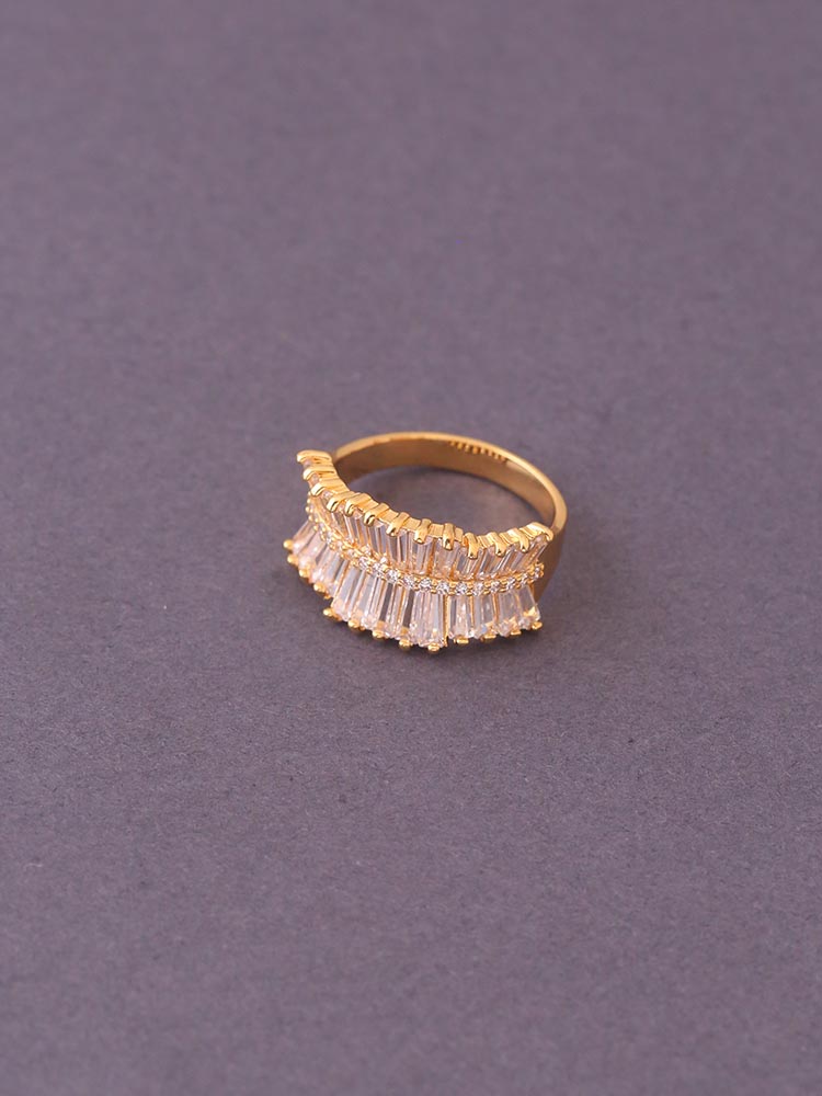 Golden Myra Zirconia Ring