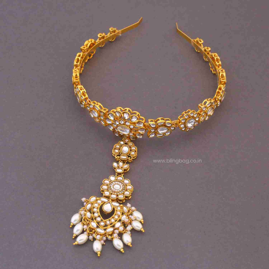Golden Myrai Hairband With Tikka