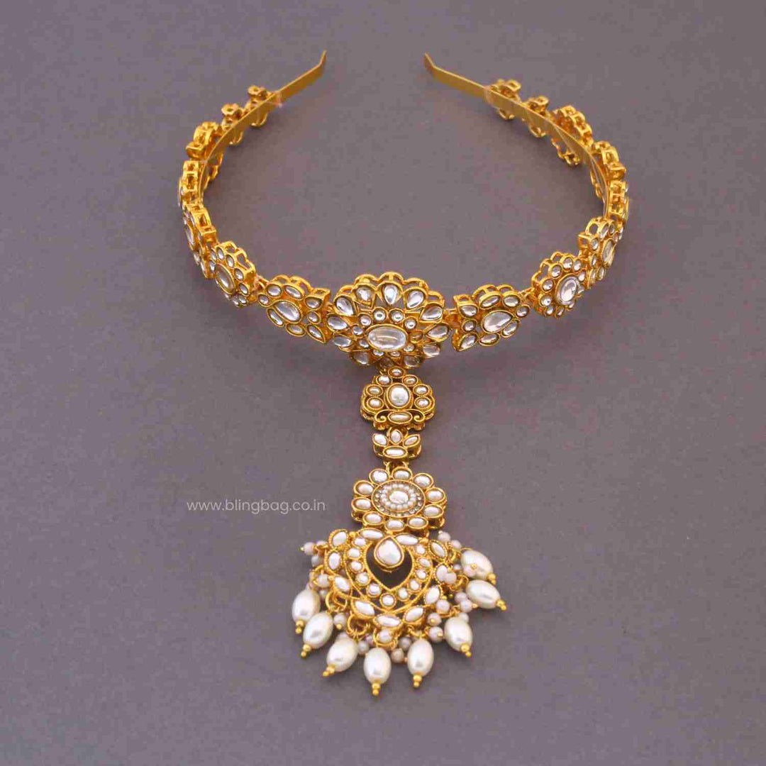 Golden Myrai Hairband With Tikka