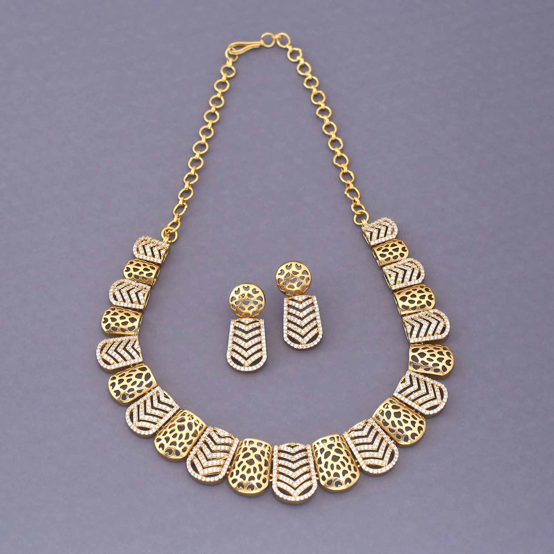 Golden Naayika Antique Jewellery Set - New Arrival