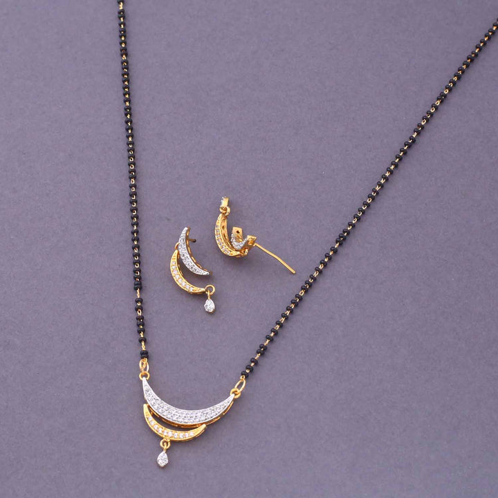 Golden Nacci Mangalsutra Set