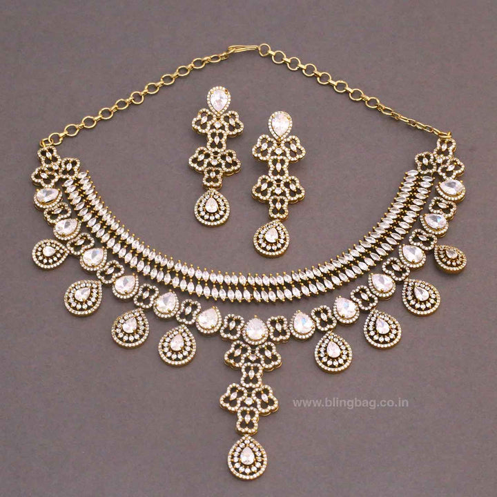 Golden Naeyn Victorian Jewellery Set- New Arrivals