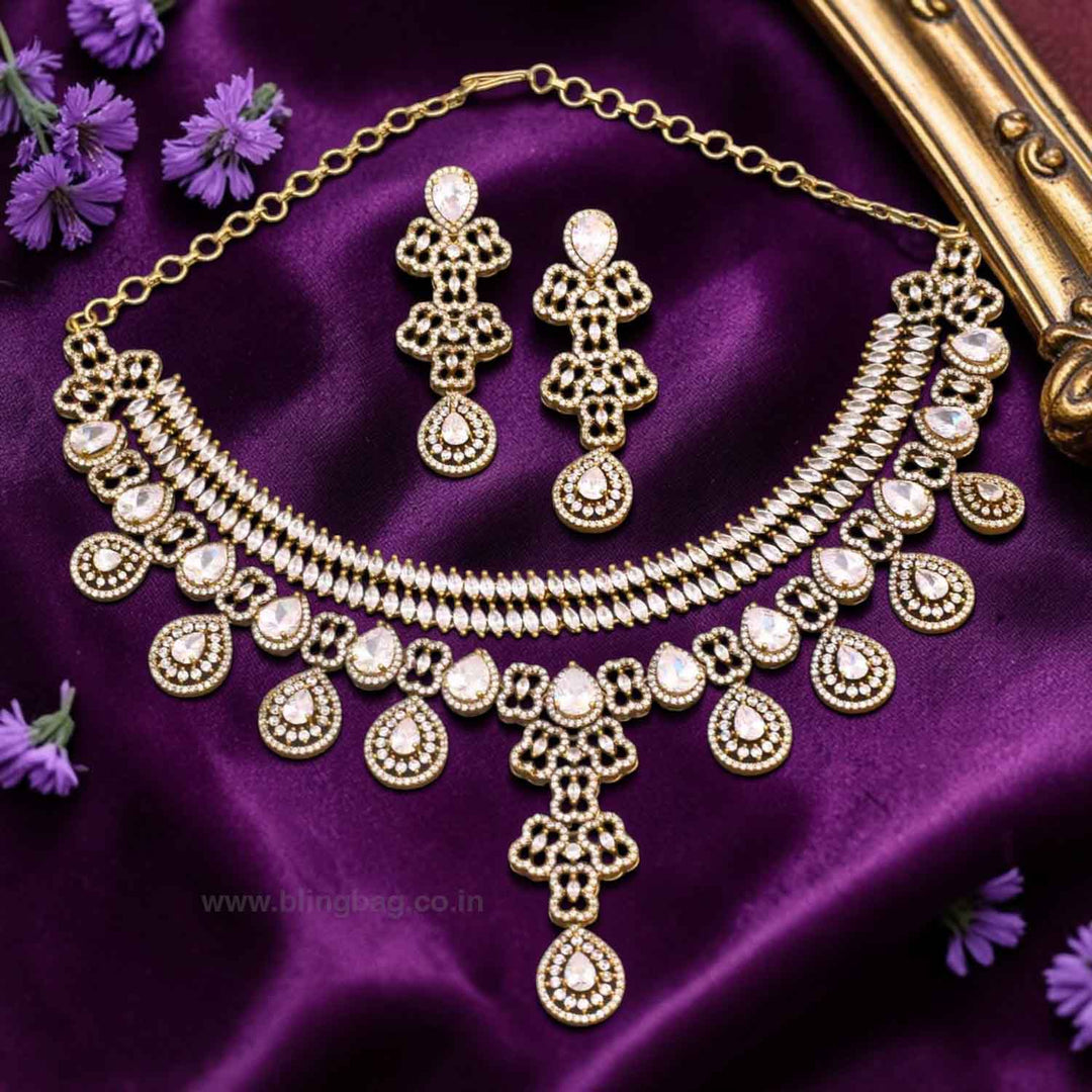 Golden Naeyn Victorian Jewellery Set- New Arrivals