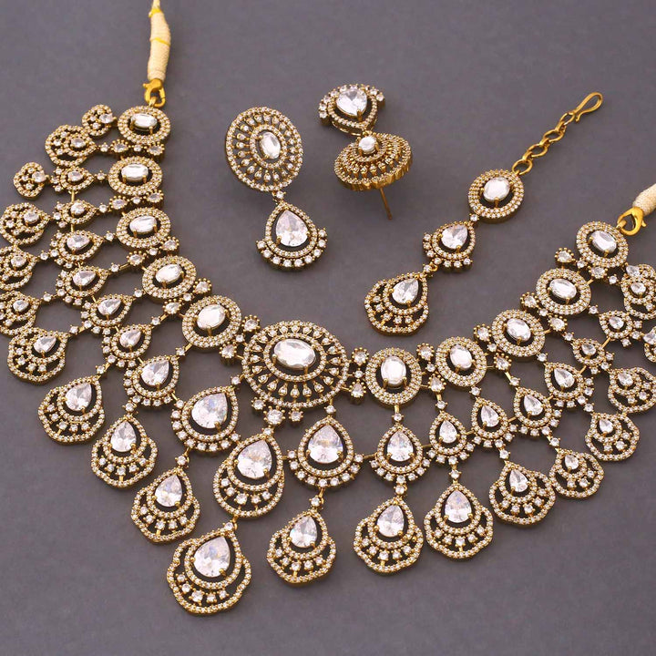 Golden Natalya Victorian Jewellery Set - New Arrival