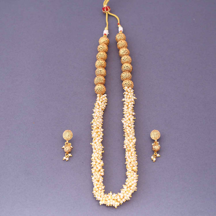 Golden Navleen Antique Jewellery Set - New Arrival