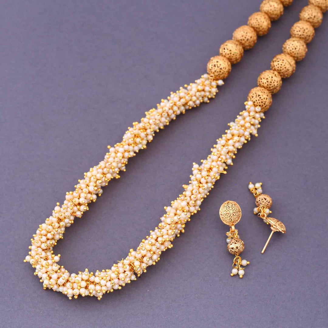 Golden Navleen Antique Jewellery Set - New Arrival