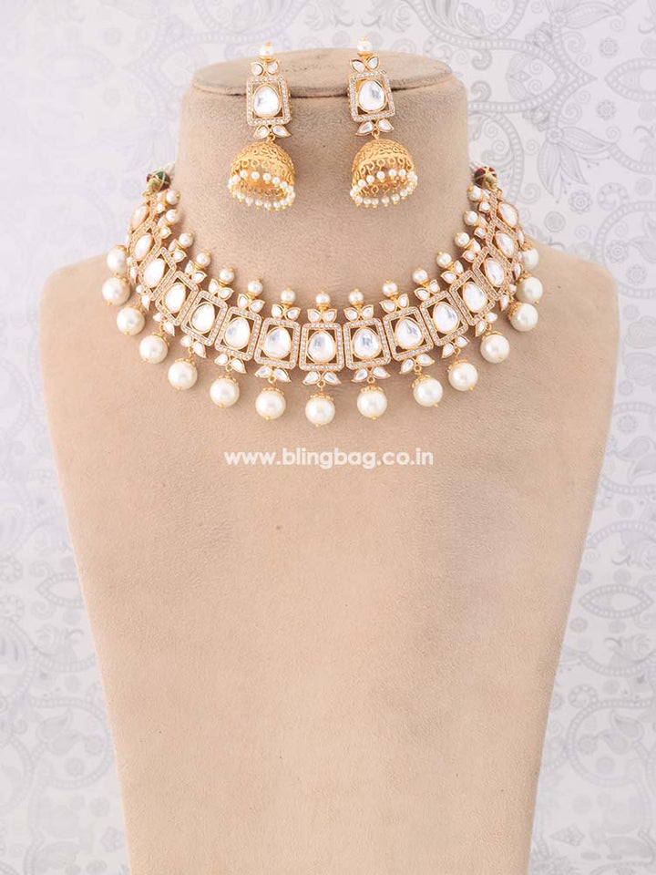 Golden Nicole Jewellery Set
