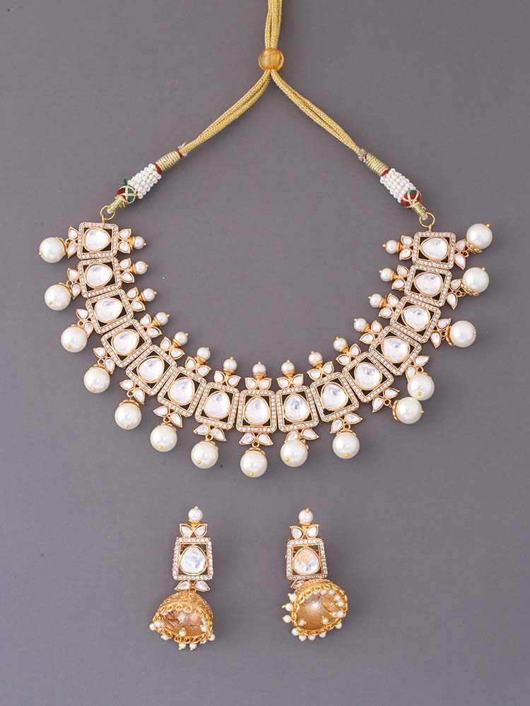 Golden Nicole Jewellery Set