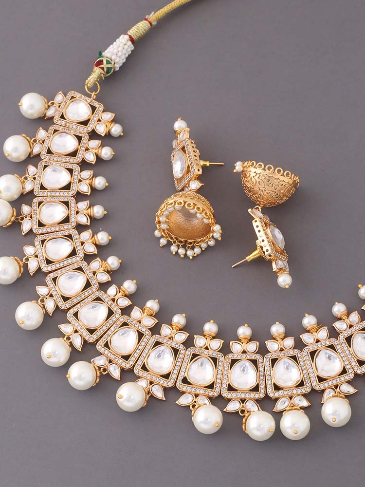 Golden Nicole Jewellery Set