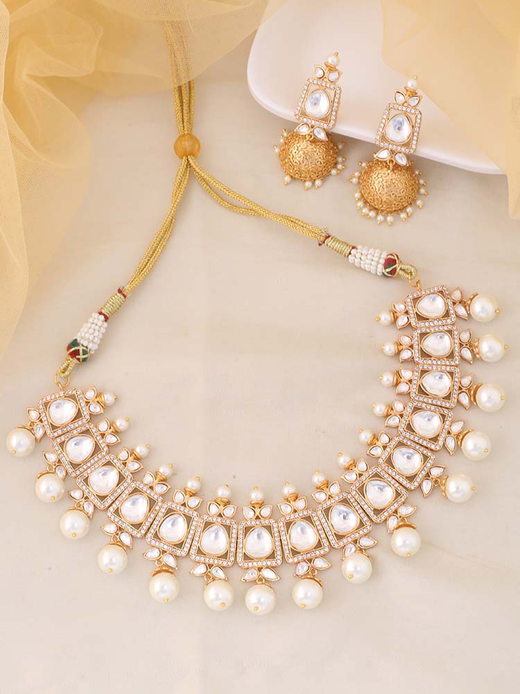 Golden Nicole Jewellery Set