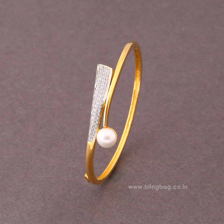 Golden Nina Bracelet
