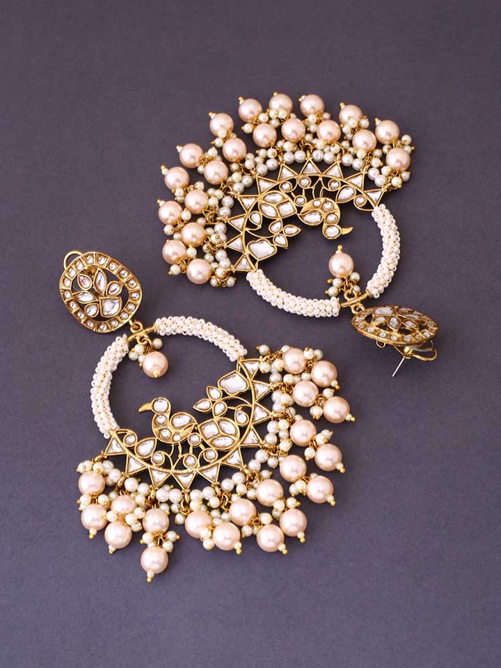 Golden Nishi chandbalis