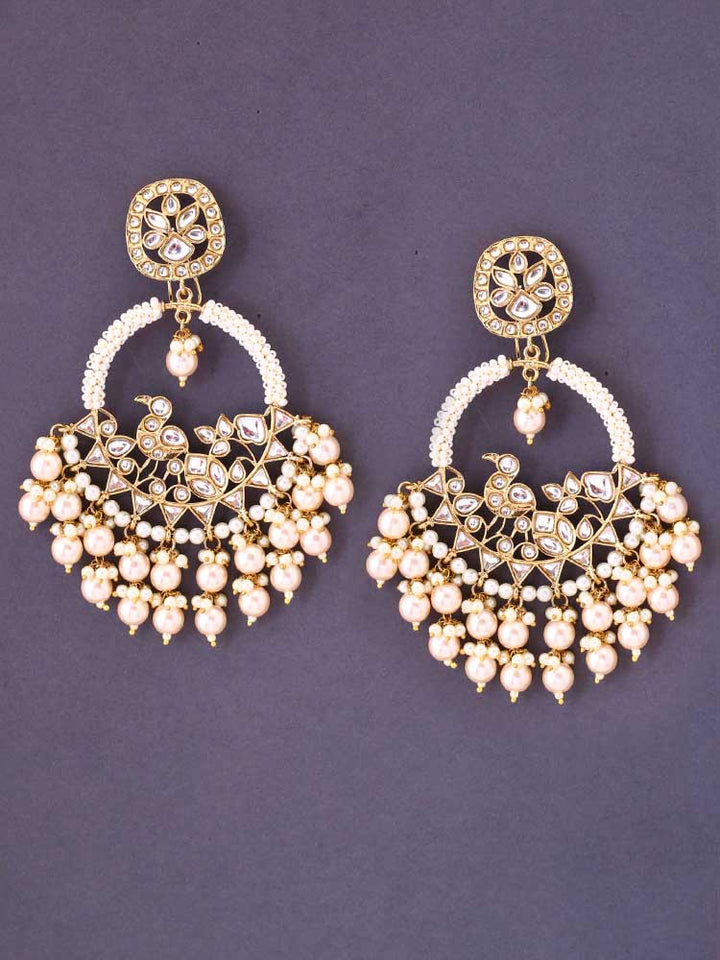 Golden Nishi chandbalis